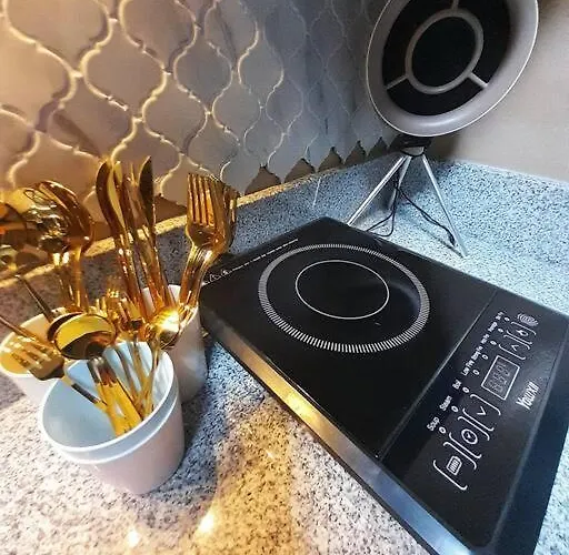 Appartement South Residences, Pinas