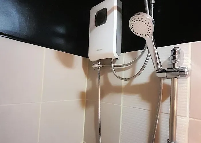 Appartement South Residences, Pinas